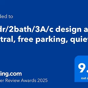 3bdr-2bath-3ac Design Apt, Central, Secured Parking, Quiet Appartamento Budapest